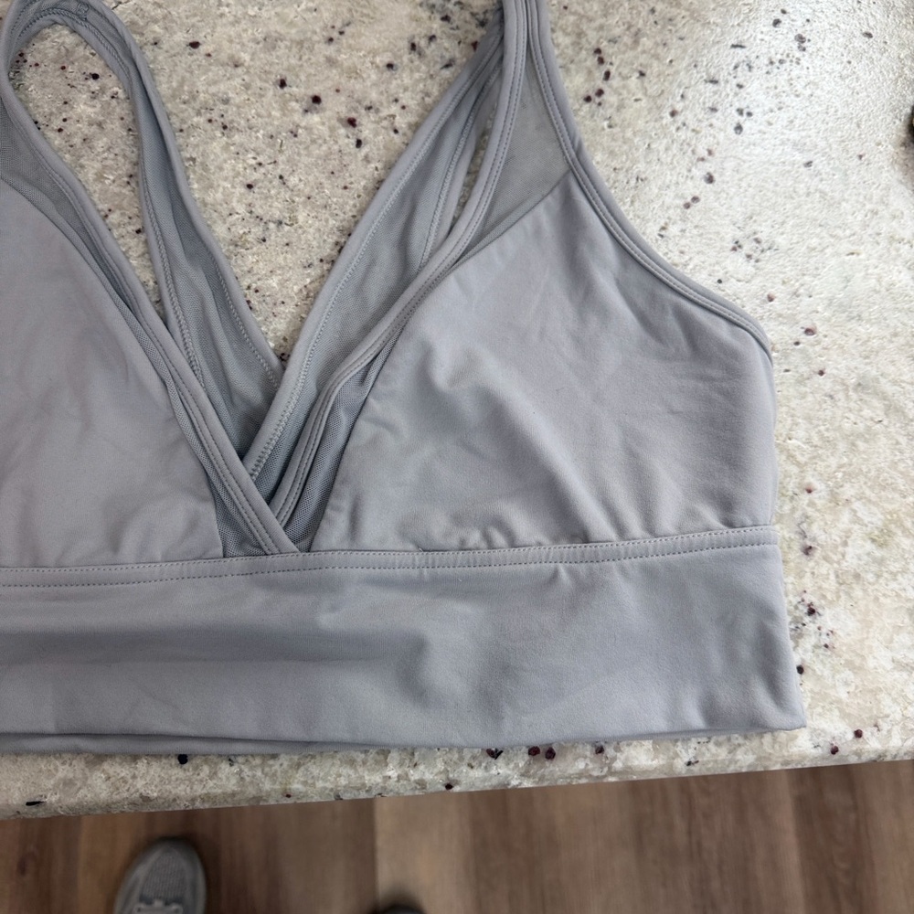 AERIE Bundle Two Chill Play Move Mesh Sports Bras Pink Gray Size XL - Picture 3 of 6
